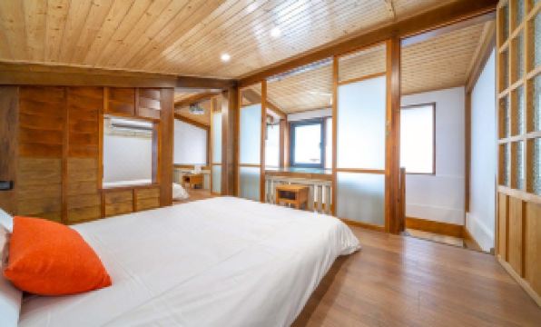 Suehirodori Japanese Entire Home No1