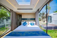 Binhai Bay Space Capsule Vacation Apartment (Wenjia Pier)