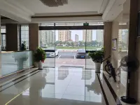 Nanling Jixiang Business Hotel