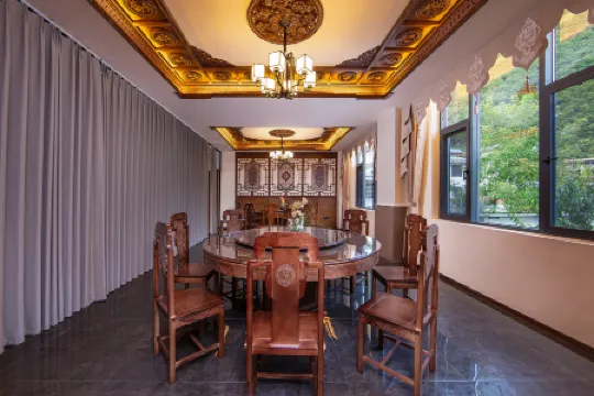 Heishui Noerski. Senyu Zhenxue | Forest Secret Mountain Wild Boutique Stay