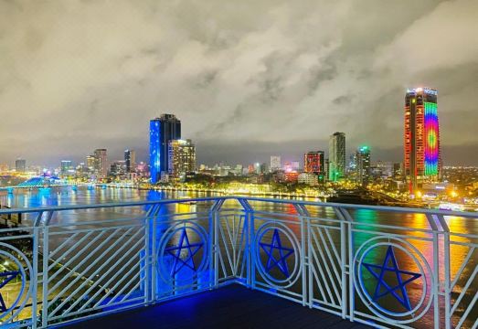 스타 시티 리버사이드