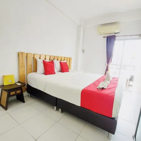 The Yak Cozy Hotel Chiangmai Отели рядом с достопримечательностью «Рынок Warorot»