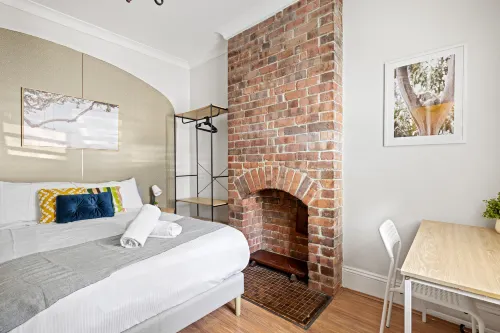 Central Glebe Room – Walk to Sydney University & Dining - Kitchens