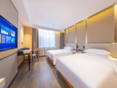 Taoyuan Crystal Hotel (Shambhala Cultural Square Branch Hotels in Hezuo