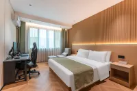 Monster Esports Hotel