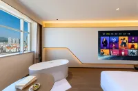 De Castle Debao Garden Hotel (Zhuhai Lovers Road Seaside Swimming Pool)