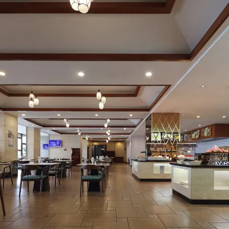 Centron International Hotel