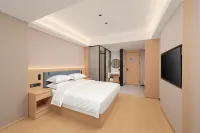 Ruijin Licheng Ruixuan Hotel (Municipal Government Hongjing Scenic Area)