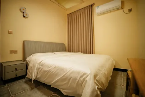 Deqing Hanming Quadrangle Inn Homestay