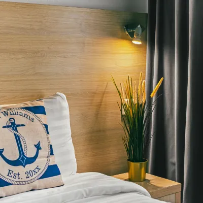 HOTEL PARISIEN Hotels near Hawai Beach