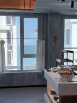 Facing Sea Hotel - sarapan
