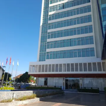 ST Central Hotel, Pakse Отели в г. Паксе