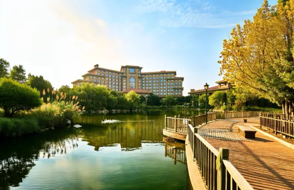 泰州萬象城世茂茂禦酒店