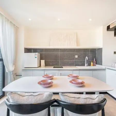 Anaya INS·Popular Auditorium Seaview Holiday Residence