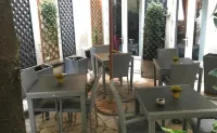 Hotel de l'Esperance - Frühstück