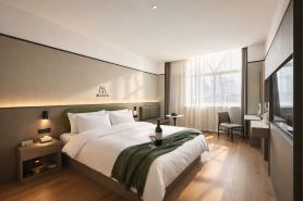 MAUDE HOTEL