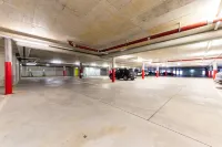 B&B Hotel Lausanne Crissier - parking