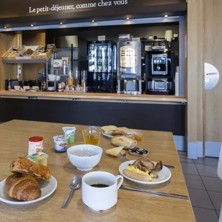 B&B Hotel Perpignan Sud Marché International