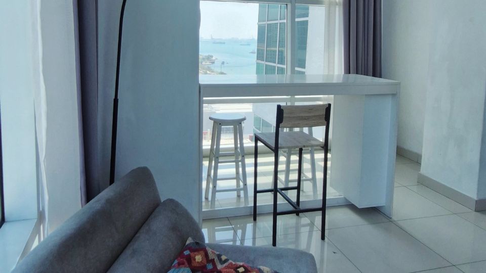 Maritime Suites by ALPINE STAY SUITES