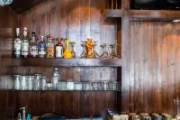 Jiangsu·Jinxi Surprise Castle Resort Homestay (Buerjin Kanas Taqiao Branch) - bar