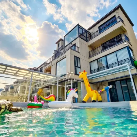 Heron Villa - Aesthetic Design Pool Villa (Foshan Gaoming Heron Lake Resort)