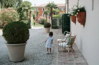 Relais Roncolo 1888 - Family