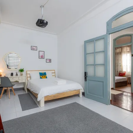 Oh Hana Homestay Hoan Kiem Hanoi Отели рядом с достопримечательностью «Площадь Бадинь»