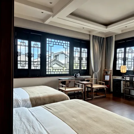 Yunyuan Lake House Collection Cultural Boutique (Dianchi Ethnic Village)