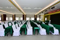 โรงแรมบ่อน้ำพุร้อน เฟยหลง ซี่จี