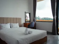 Bee Hill Hotel โรงแรมในด่าหลัต