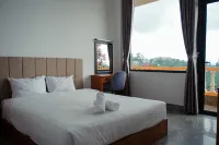 Khách sạn Bee Hill