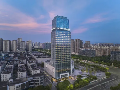 Kunming Xishan Marriott Fairfield Hotel - Mountain view