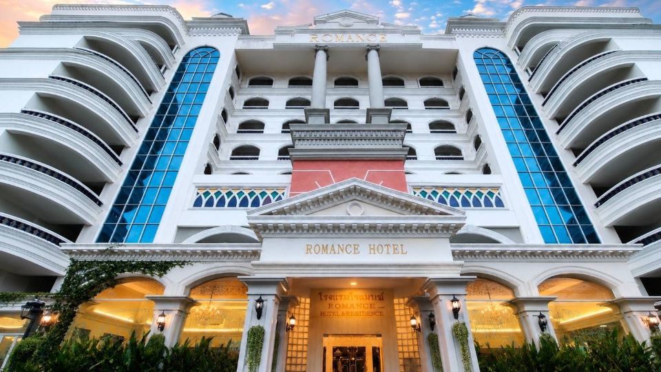 โรแมนซ์ โฮเทล สุขุมวิท 97