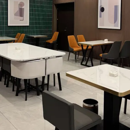 Meihao Yizhi Hotel (Jinzhong Lingshi Wang Family Courtyard Cultural and Sports Center Branch)