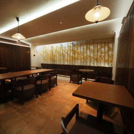 Beichui Jiayuan SheYe B&B (The North Post Office Location, Arctic Village, Mohe)