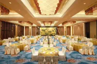 DoubleTree by Hilton Wuhu - parking