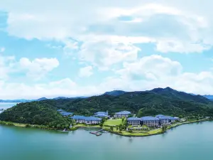Ningbo Qianhu Hotel