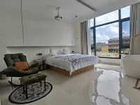 Banyin Homestay - parking