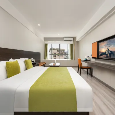 Shanshui Hotel (Chengdu South Railway Station) Hotels near Chengdunan Railway Station