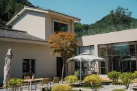 Shell · Zhu Huan Mountain Residence Homestay - สัตว์เลี้ยง