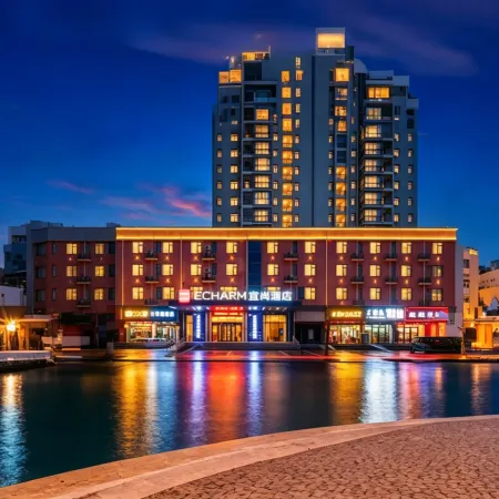 Yishang Hotel (Jiayu Longwan Peninsula)