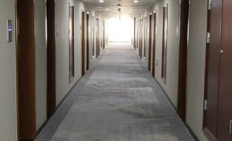 Huayi Selected Hotel (Rizhao High tech Zone Talent Store)