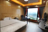 Zhongze B&B, Furong Town
