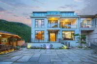 Linyi Woodland Lingfeng Muyu Star Watching Parent-child Wild Luxury Zhuyun Homestay