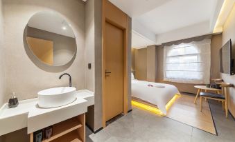 Allston Hotel (Xiamen Gaoqi Airport Huli Avenue)