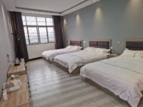 安逸居酒樓 鄰近織金洞國家重點風景名勝區-小天坑的酒店