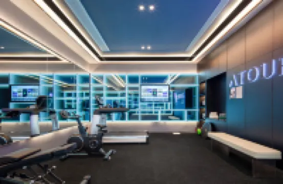 杭州桐廬市中心廣場城南路亞朵酒店