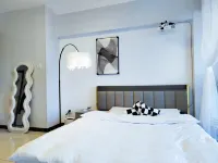 Fugitive Princess Homestay (Yanbian University Internet Red Wall Store)