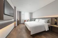 Dongxing Hotel (Yu County Yangquan North Station)
