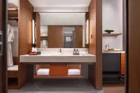 ROYGEM Hotel (Xiangyin, Yueyang) - parking